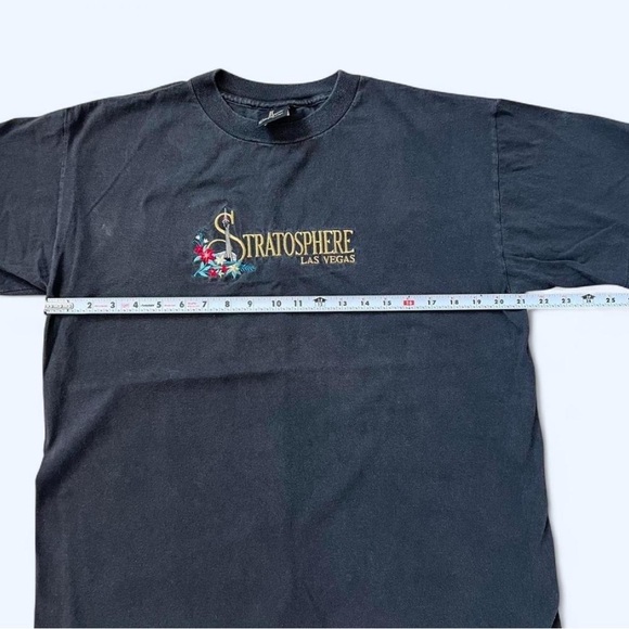 Vintage 90s Stratosphere Casino Hotel T-Shirt Made in USA - Picture 7 of 9